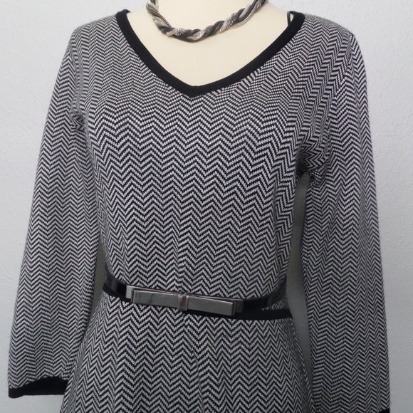Nine West Knit Dress - Picture 4 of 11